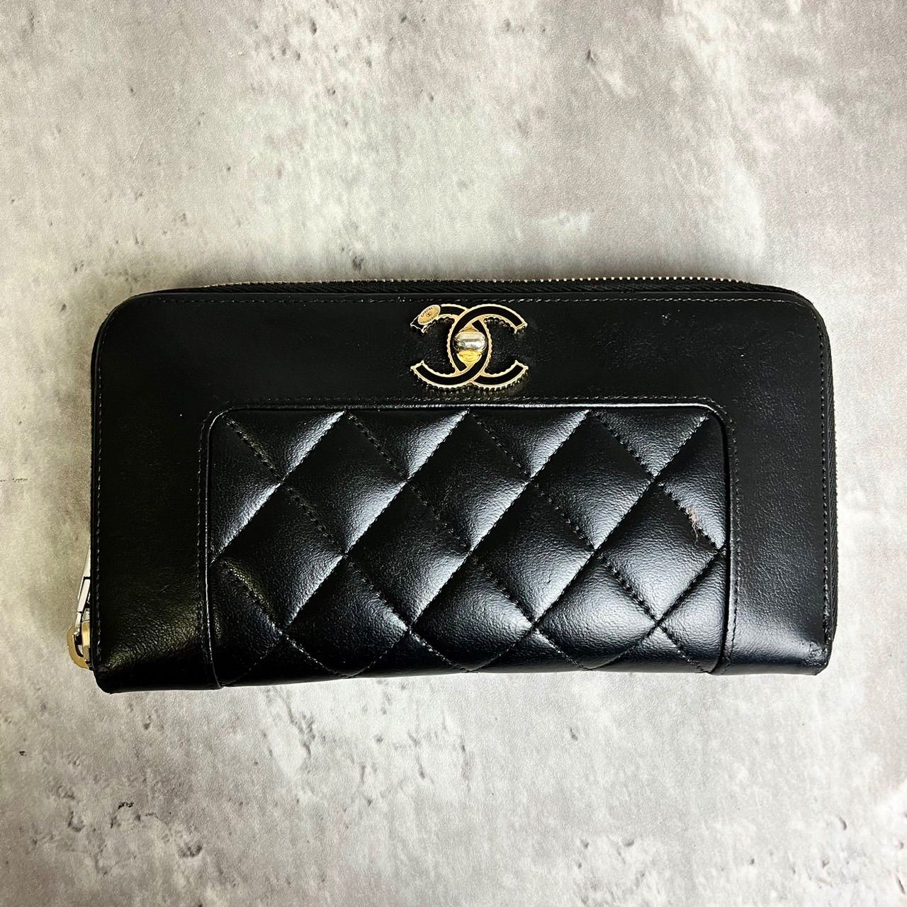 ✨良品✨ CHANEL シャネル 長財布 ラウンドファスナー マドモアゼル ココマーク ターンロック マトラッセ キルティング ロゴ型押し ゴールド金具  ウォレット 定期入れ カードケース 小銭入れ ラムスキン シリアルシール有 レディース ブラック 黒色 - メルカリ