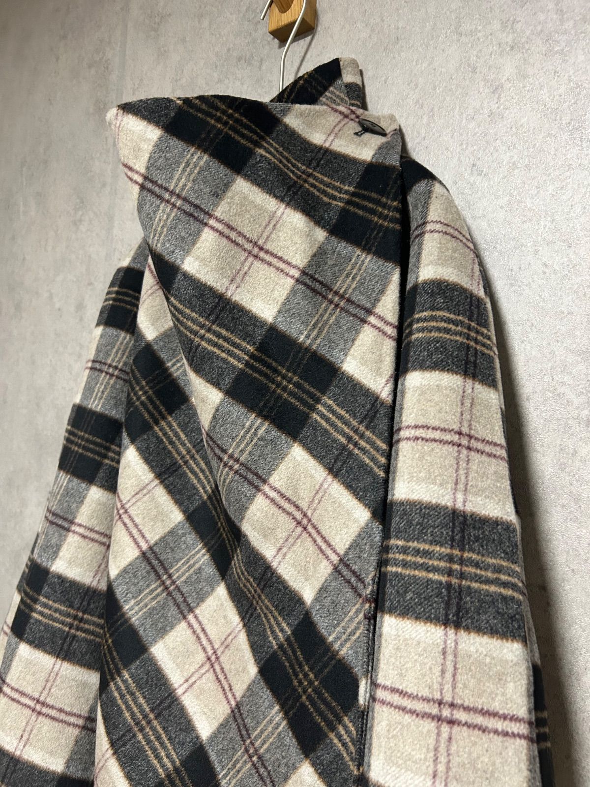 ZARA ZW ウール混紡チェック柄ケープ