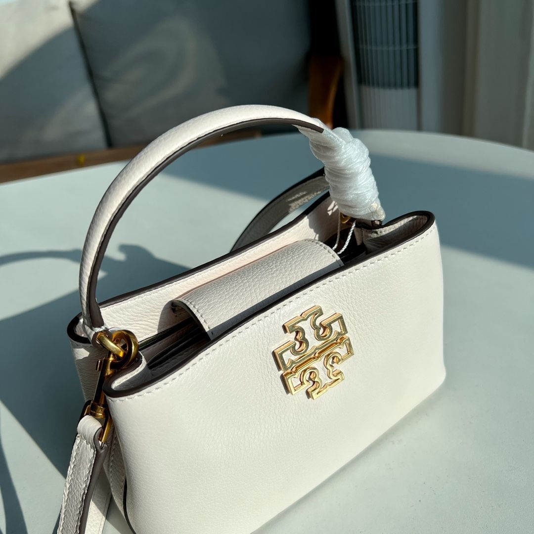 TORY BURCH トリーバーチ ハンドバッグ 2WAY ショルダーバッグ 手提バッグ 斜め掛け ブリトン スモール サッチェル アウトレット品  ホワイト #139091