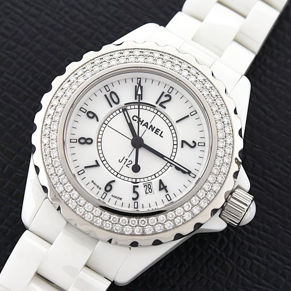 電池交換済 CHANEL シャネル J12 33mm 二重ダイヤベゼル H0967 ダイヤモンド デイト 200m防水 白 ホワイト CE セラミック SS ステンレス レディース クォーツ【6ヶ月保証】【腕時計】【中古】 CHANEL - 電池交換済 CHANEL シャネル J12 33mm ダイヤベゼル H0967