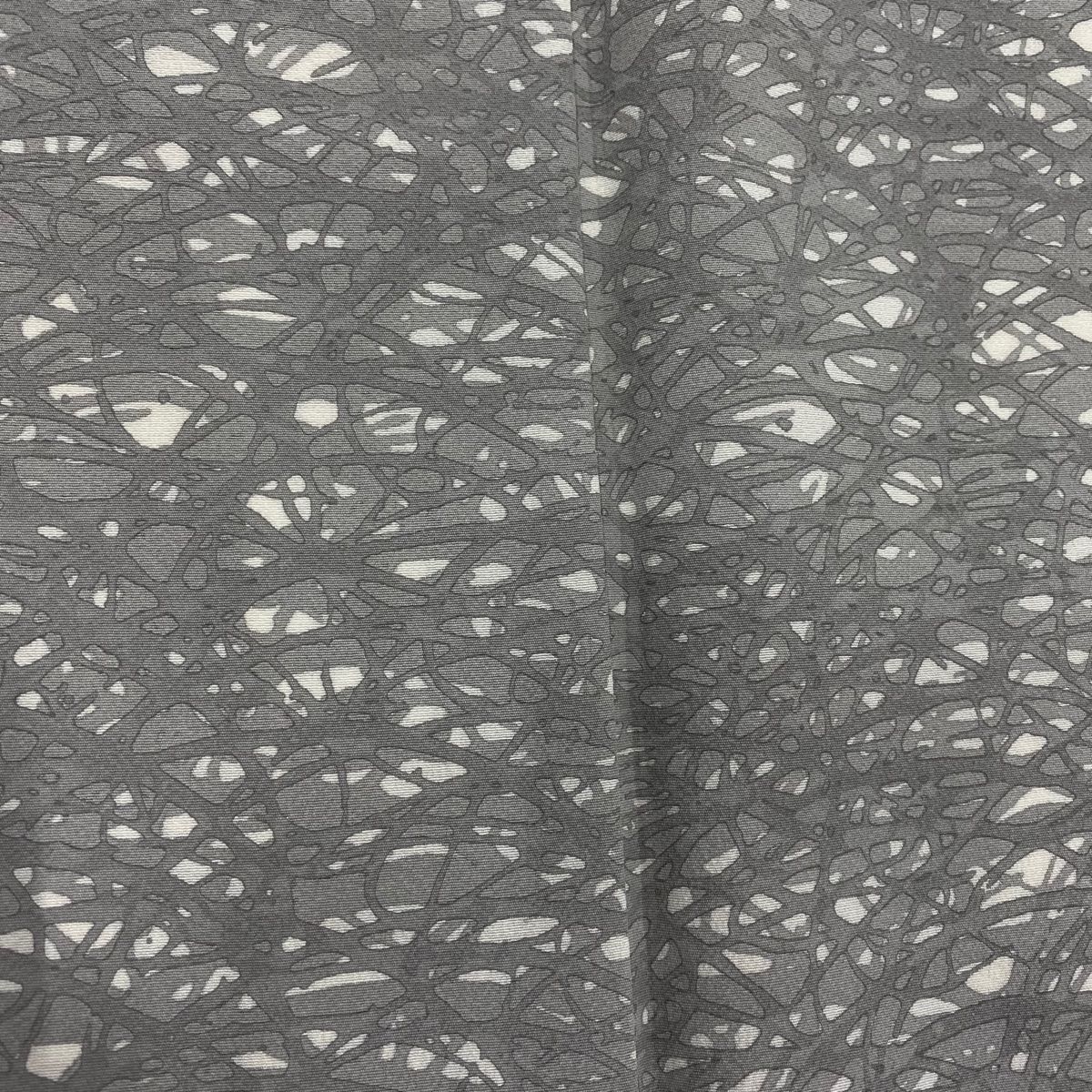 裄丈64cm