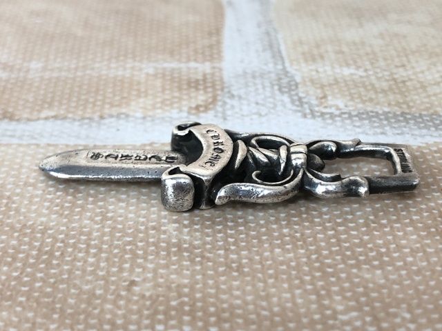 中古】 CHROME HEARTS クロムハーツ #10DAGGER #10ダガーペンダント ペンダント 111395871 - メルカリ