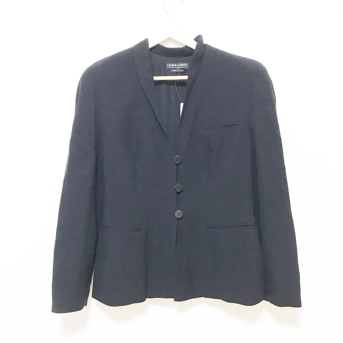 GIORGIOARMANI(ジョルジオアルマーニ) ジャケット サイズ42 M レディース美品 - 黒 長袖/シルク/肩パッド/春/秋