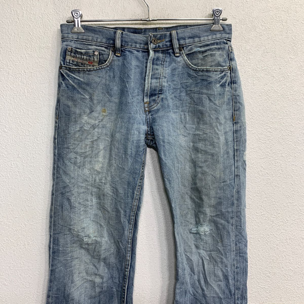 DIESEL デニムパンツ W32 ディーゼル ボタンフライ ブルー コットン 古着卸 アメリカ仕入 2501-923