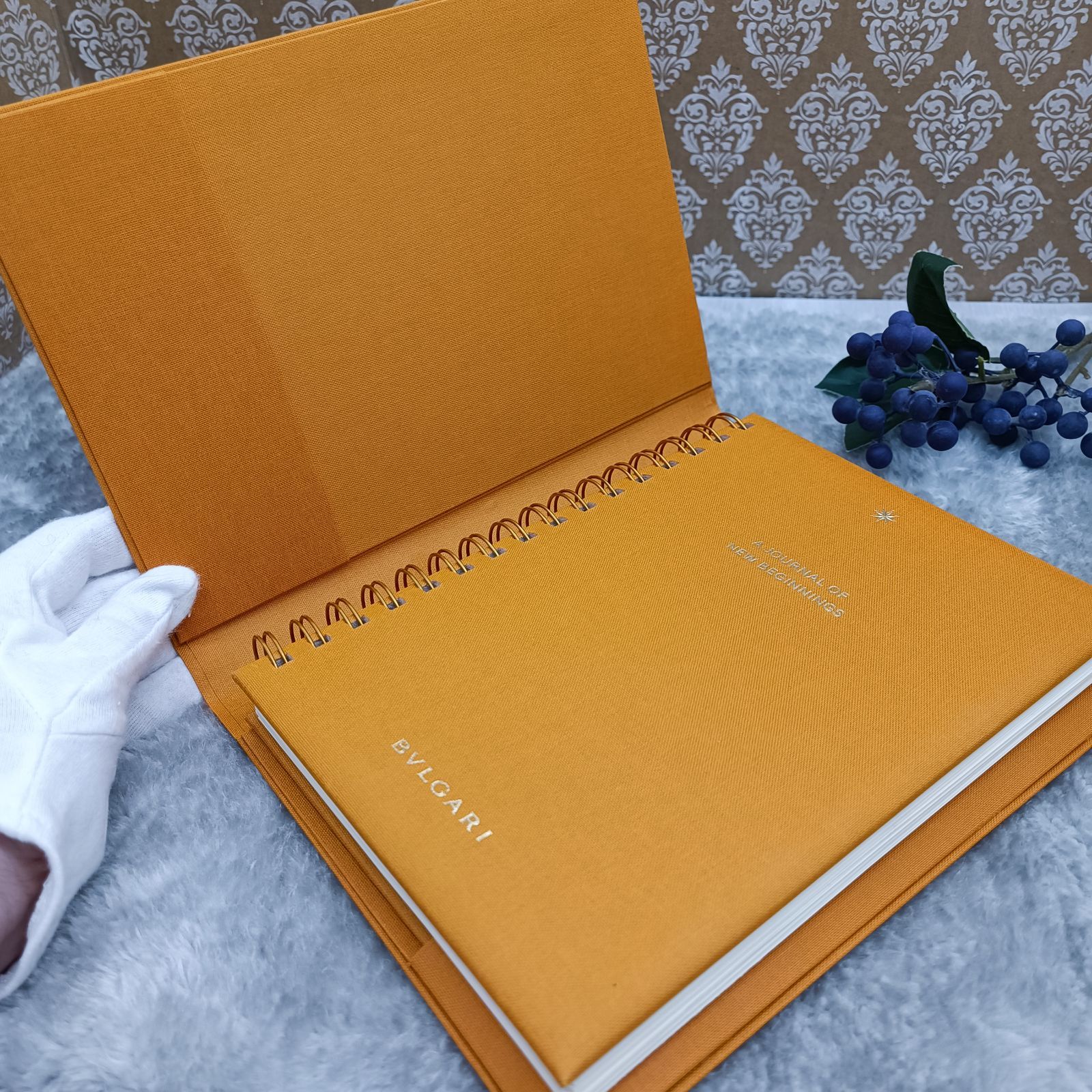 BVLGARI　ビーゼロワン手帳 BVLGARIビーゼロワン手帳