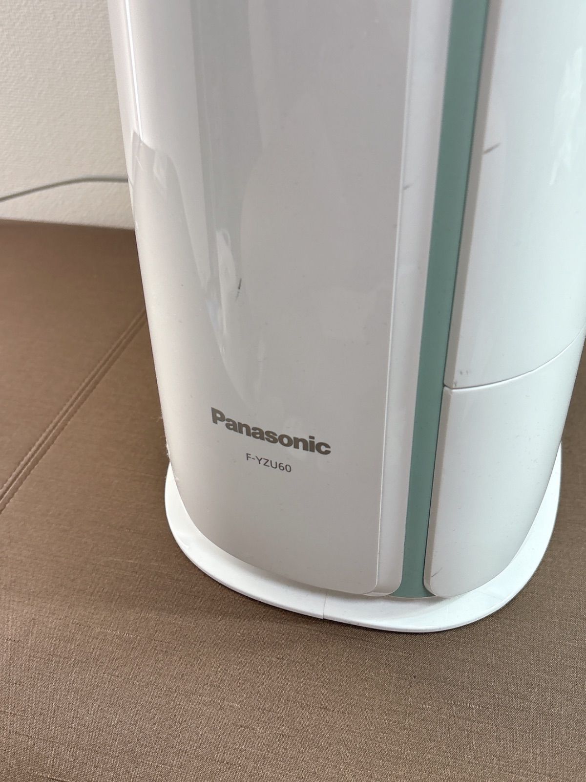 Panasonic 衣類乾燥除湿機　F-YZU60 ホワイト Amazon | パナソニック 衣類乾燥除湿機 ナノイー搭載 デシカント