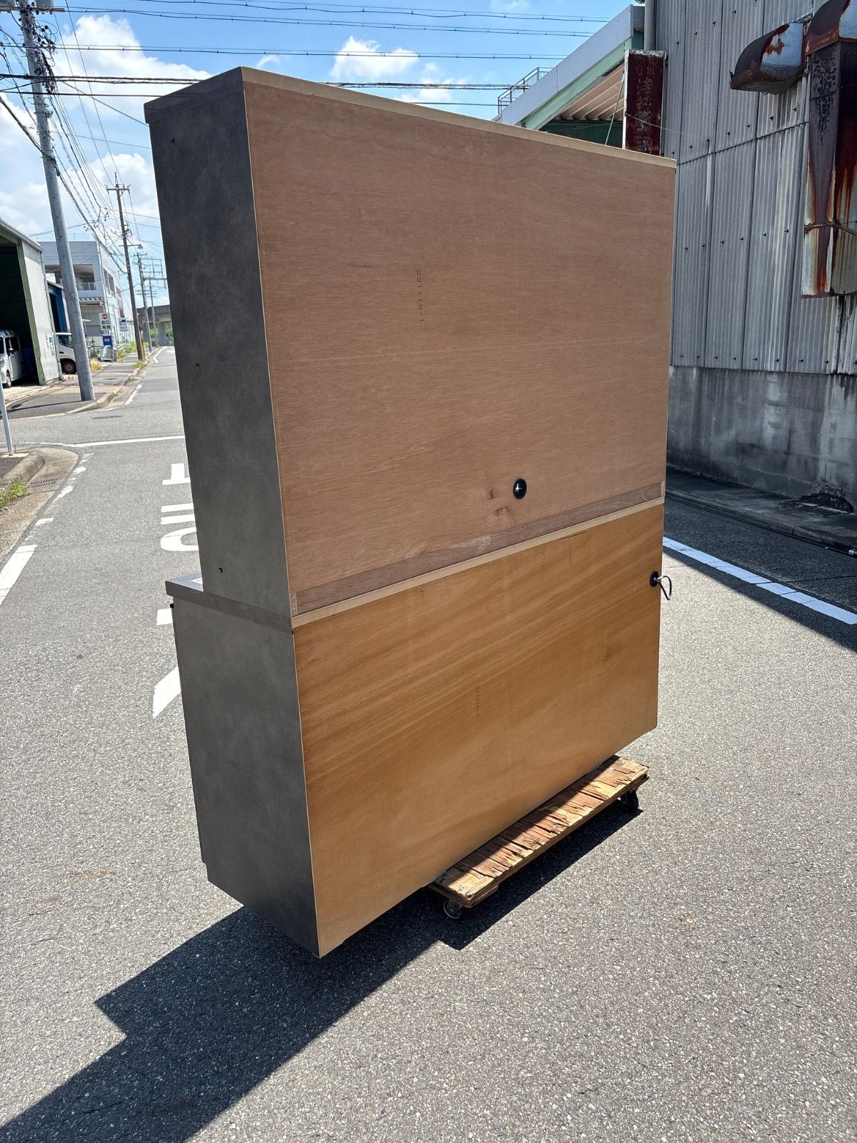 Pamouna /パモウナ】高級ブランド 食器棚 ガラス引き戸タイプ 