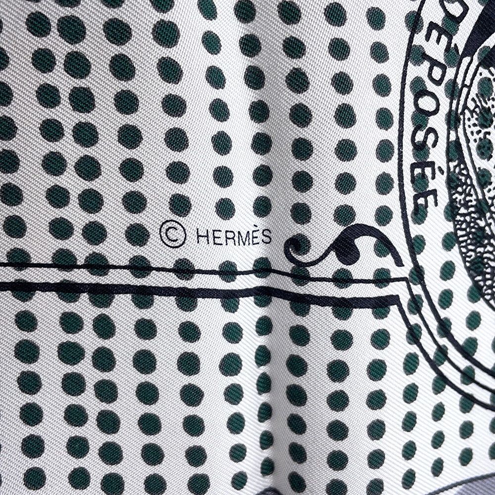 HERMES エルメス カレ・ウォッシュ 90 バックルの工房・デタイユ