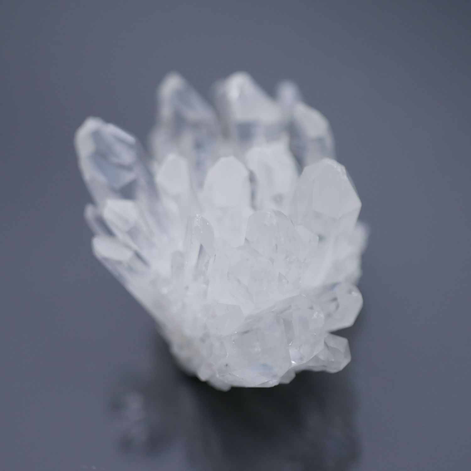 四川省産 菊花水晶 クラスター 1点物 約27g 天然石・置き物 空間