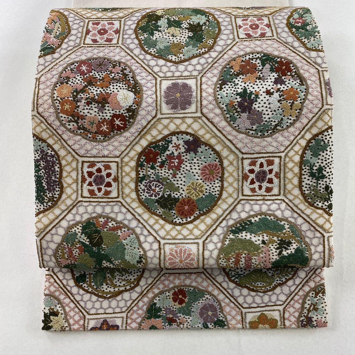 袋帯 美品 名品 お太鼓柄 正絹 【中古】