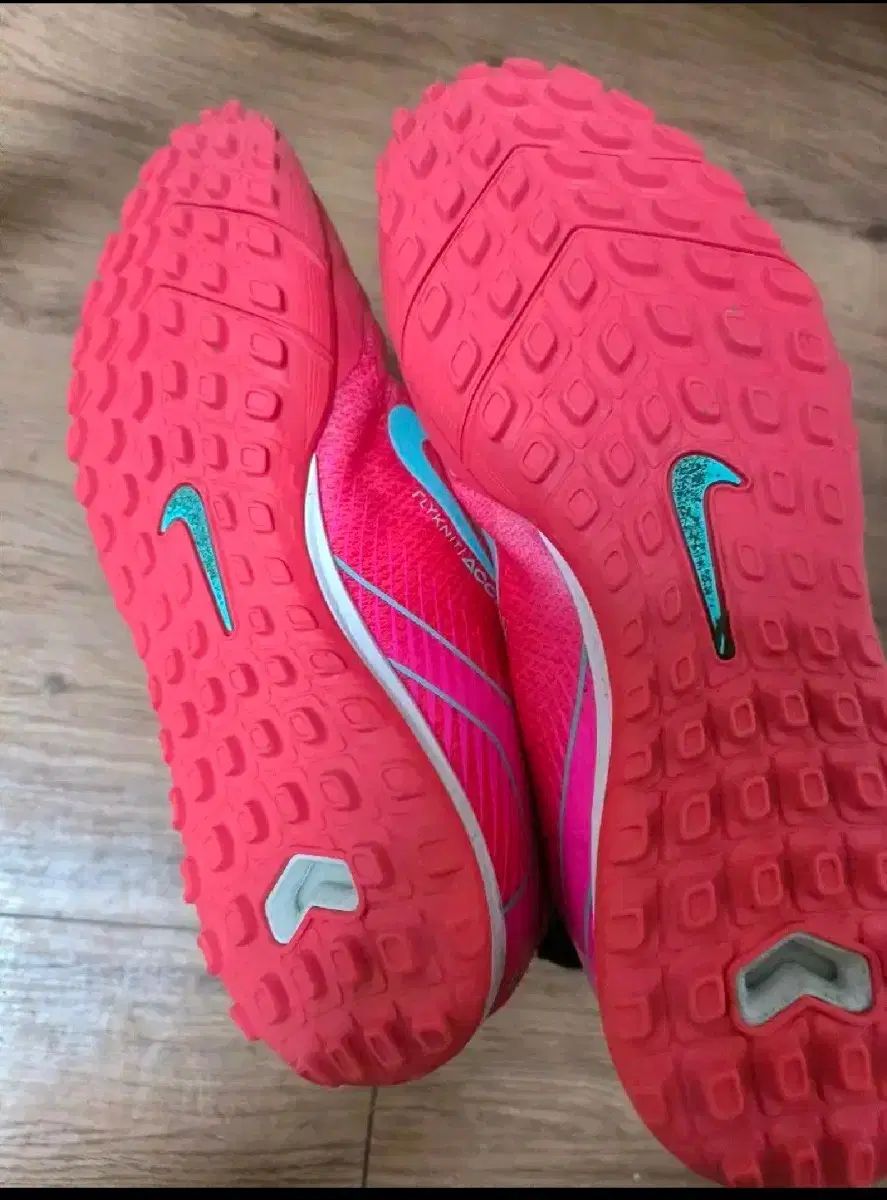 NIKE ナイキ マーキュリアル ヴェイパー 16 プロ tf 270 プッサルファ