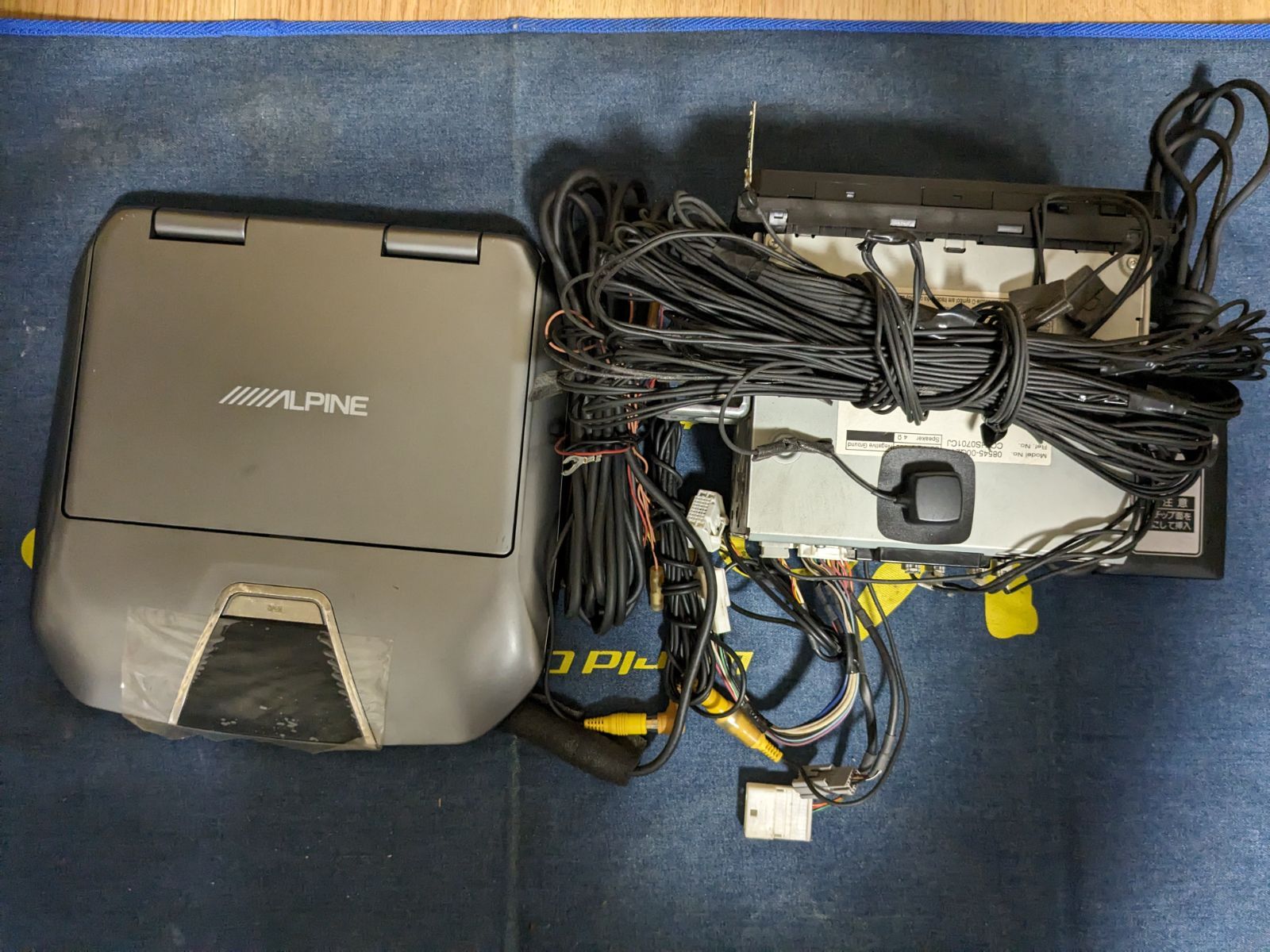 トヨタ純正ナビ NHZN-W57 CQ-HS0701CJ 08545-00Q21 HDDナビ ＆アルパイン フリップダウンモニター TMX-R1050VG|GB み
