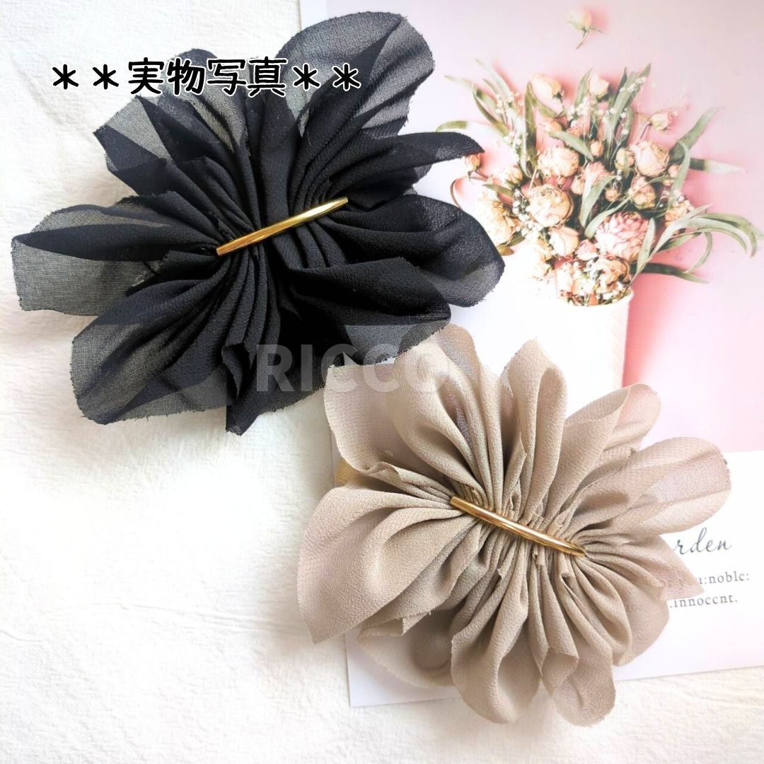 クワッドリボンのバレッタ ＊ライトブラウン×ベージュ＊フラワーカボション ＊ クワッドリボンのバレッタ ＊ライトブラウン×ベージュ＊フラワー