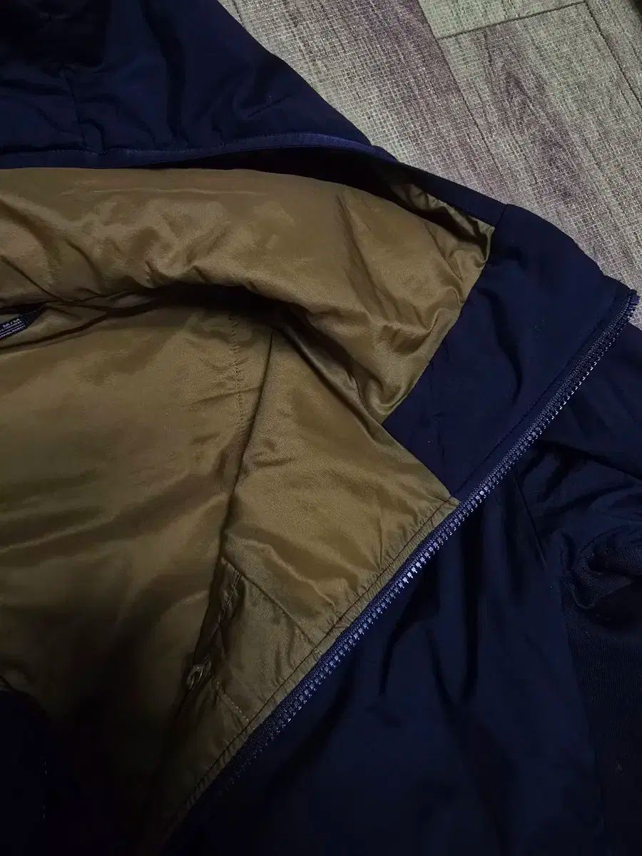 ARC TERYX アークテリクス Atom アトム LT フーディー パーカー 24K ブラック HRDEVELOPMENT_JP