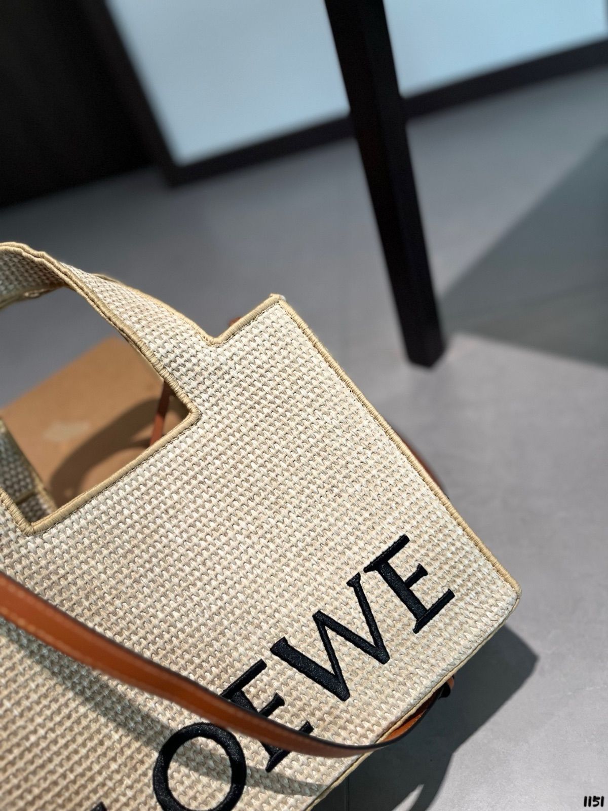 LOEWE ロエベ フォントトートスモール ハンドバッグ