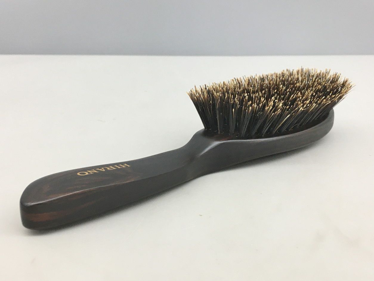ヘアブラシ