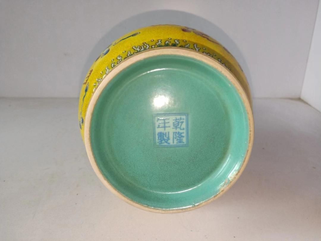 中国古美術 旧蔵 粉彩 描金 龍紋賞瓶一対 置物 賞物