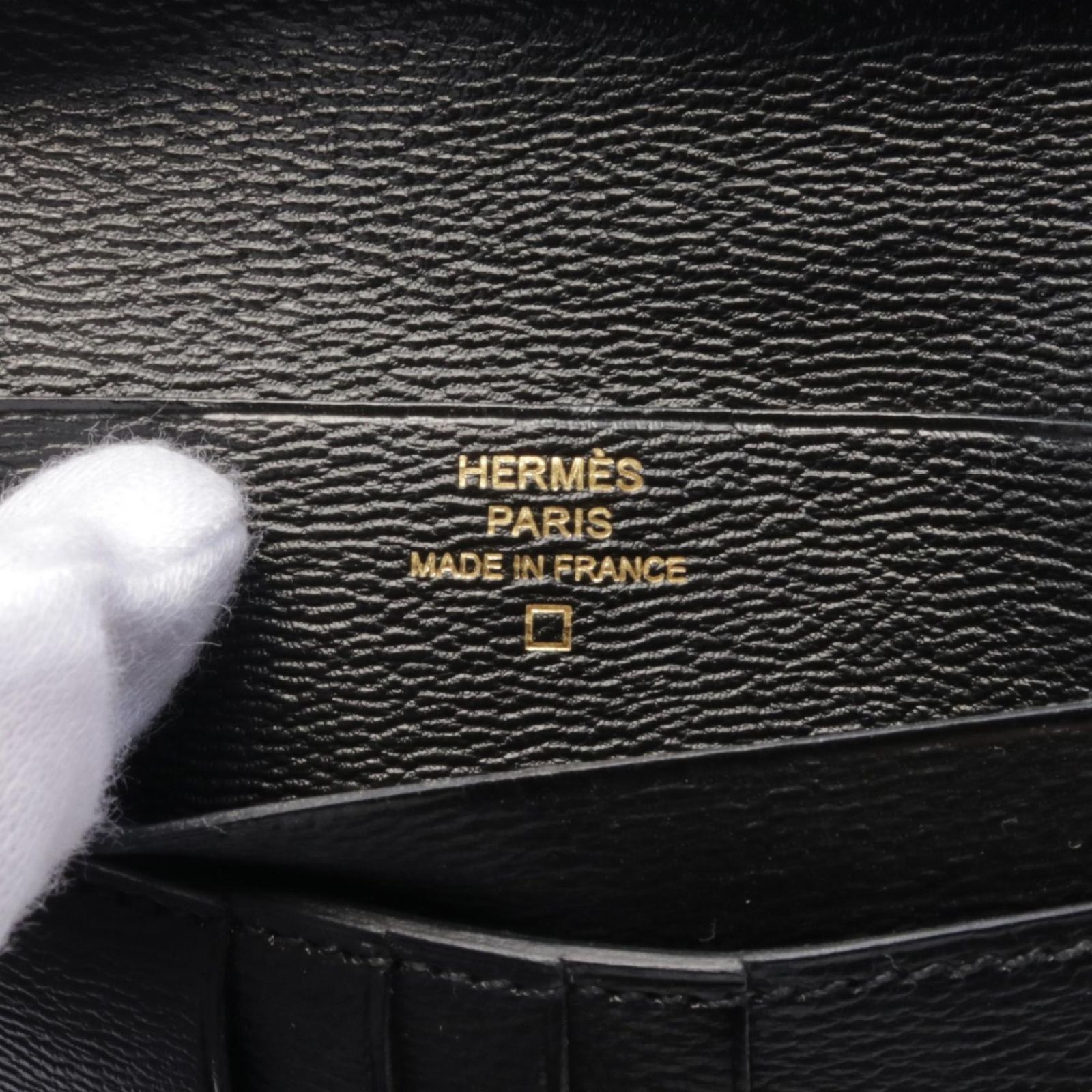 エルメス ベアンクラシック 二つ折り長財布 カーフ 黒 ○Ｚ刻印 楽天市場】エルメス HERMES ベアン クラシック □F刻印 二つ折り長財布