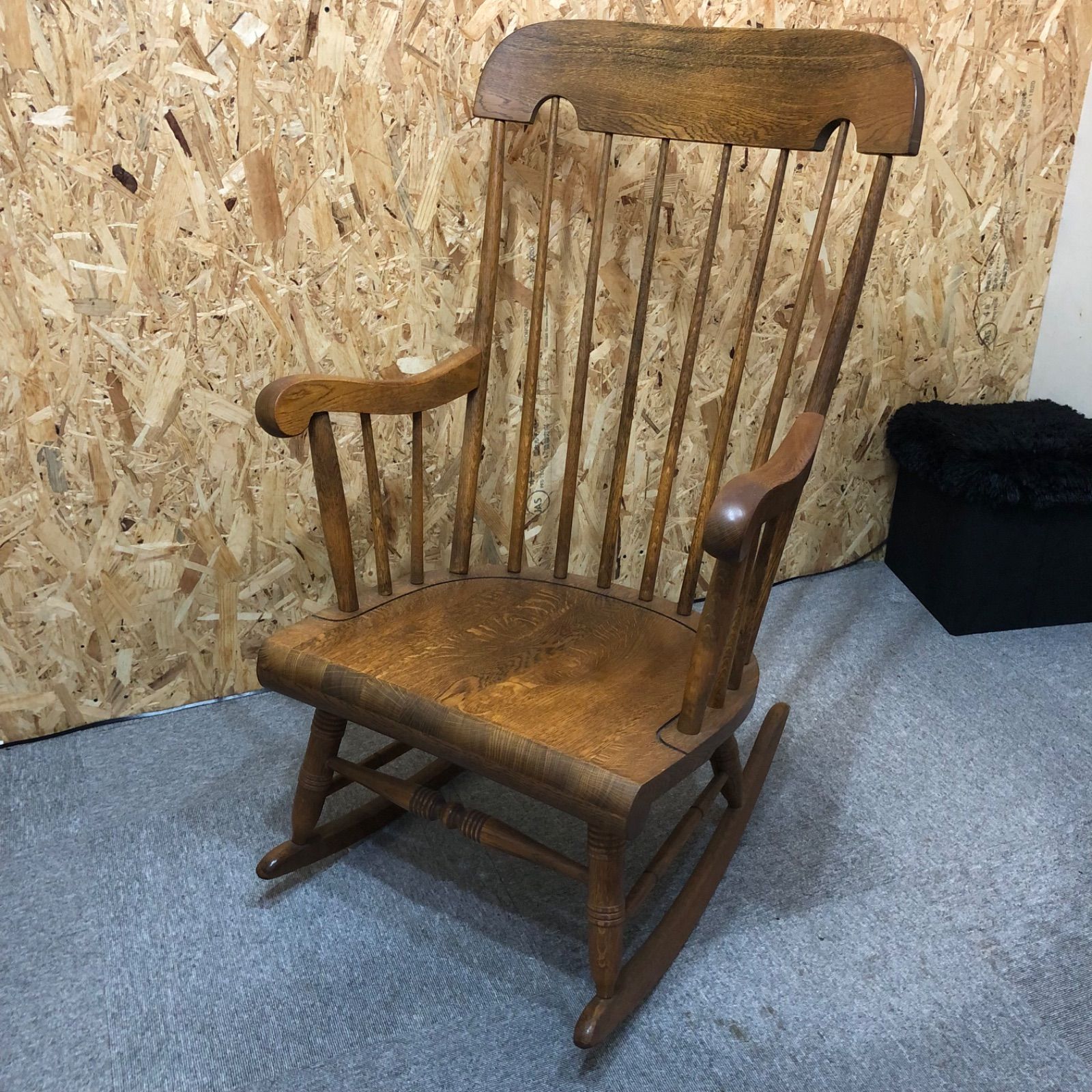 希少カラーロッキングチェア 飛騨産業 キツツキマーク HIDA ヴィンテージ ロッキングチェア 飛騨産業 キツツキマーク HIDA ヴィンテージ 椅子