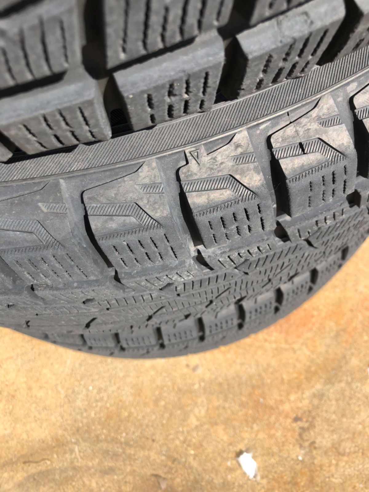 17 4本スタッドレス