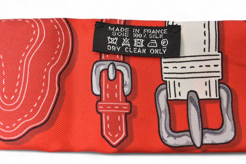 エルメス ツイリー スカーフ HERMES シルクツイル HARNAIS DES  