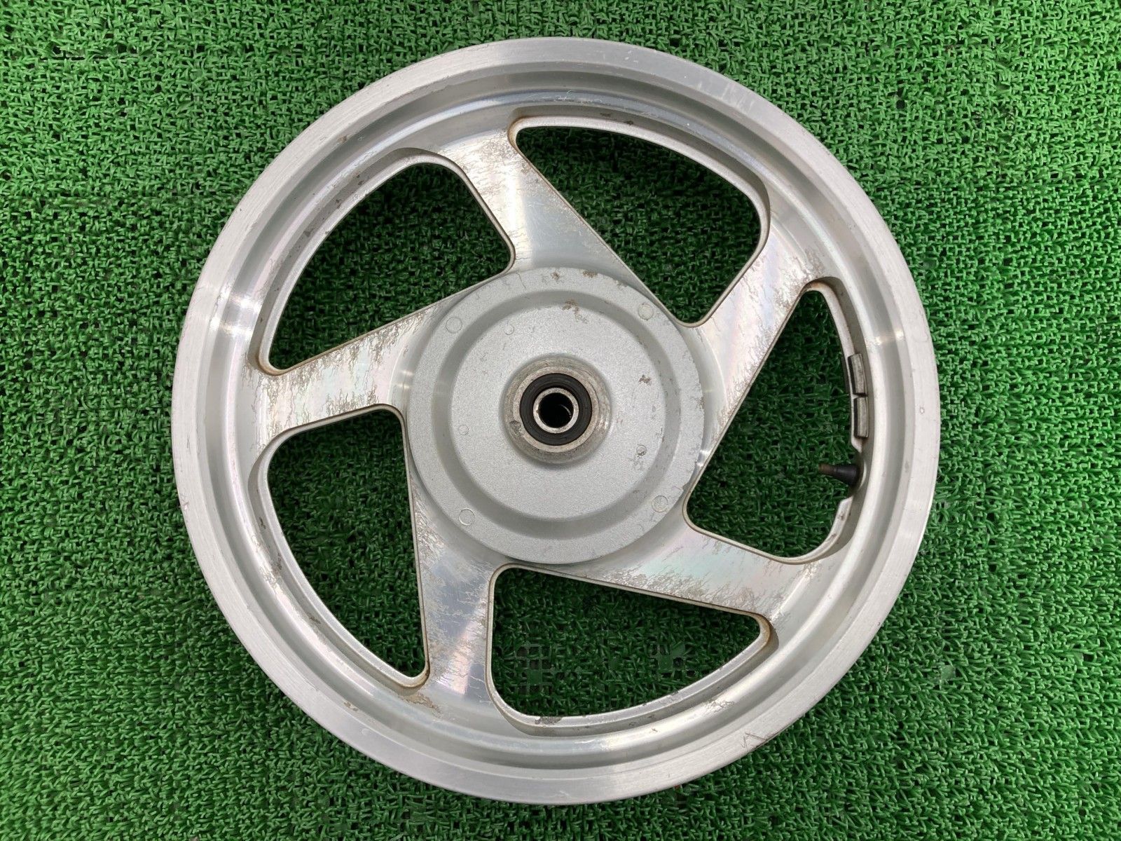 Vツインマグナ250 フロントホイール ホンダ 純正 バイク 部品 MC29