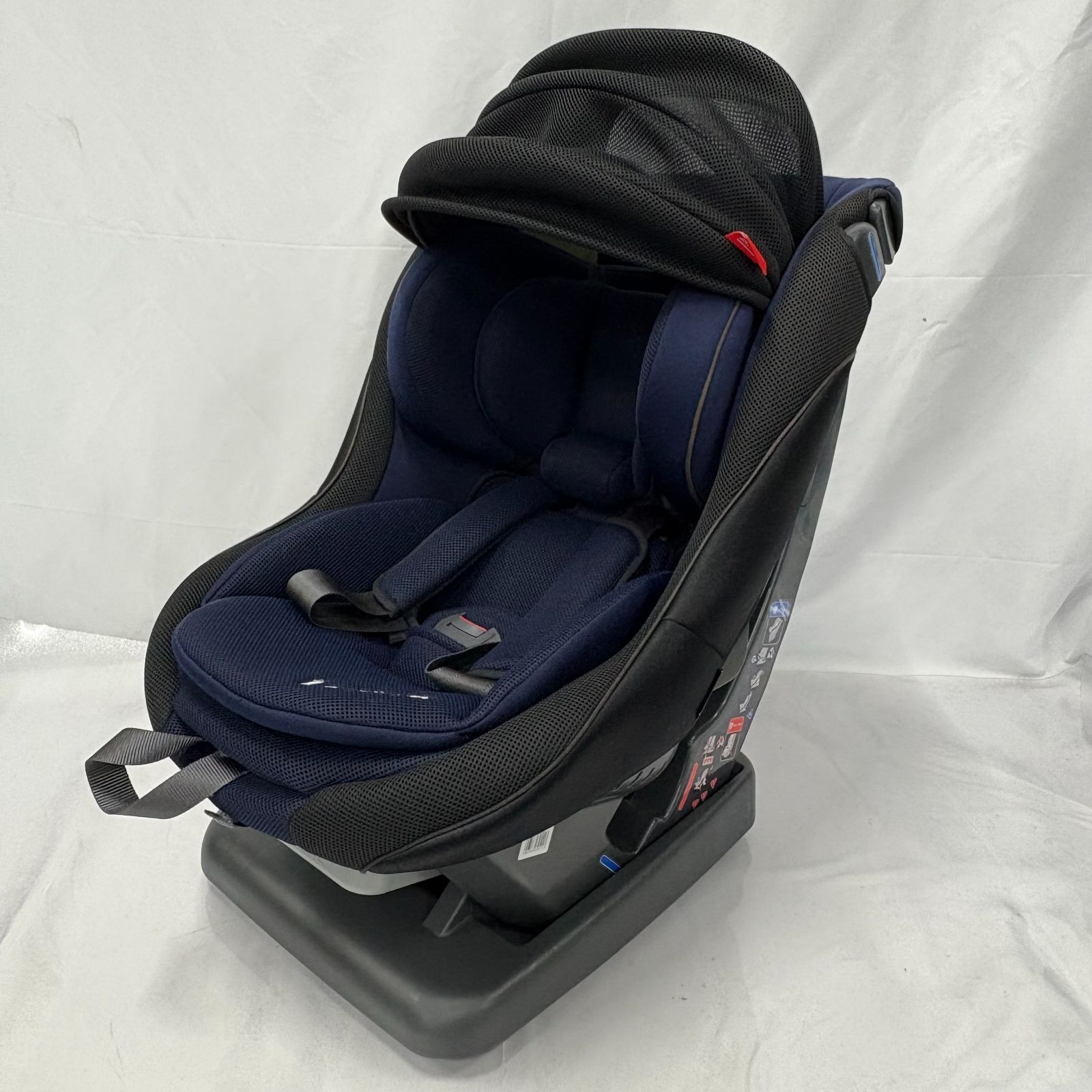 リーマン レスティロ ISOFIX ブラック チャイルドシート LEAMAN 【公式