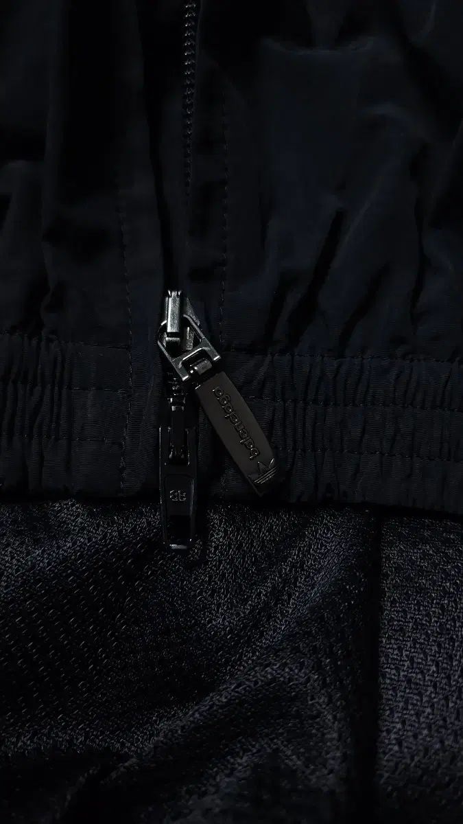 adidas アディダス