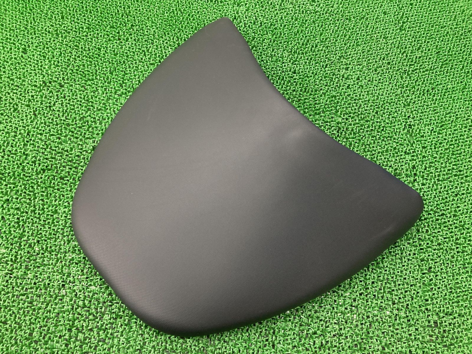 マジェスティ 4d9 純正シート マジェスティ SG20J 4D9 純正 シート