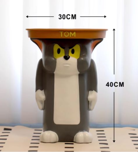 トム猫ソファの端の何テーブルの応接間創意的な漫画のかわいいナイトテーブルの置物の子供