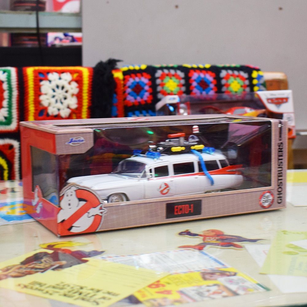 Cast ミニカー ゴースト バスターズ ecto 1 通販 Hot wheels ゴースト