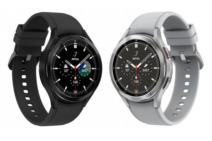 Galaxy Watch4 Classic 46mm /黒/白/国内正規品 - メルカリ