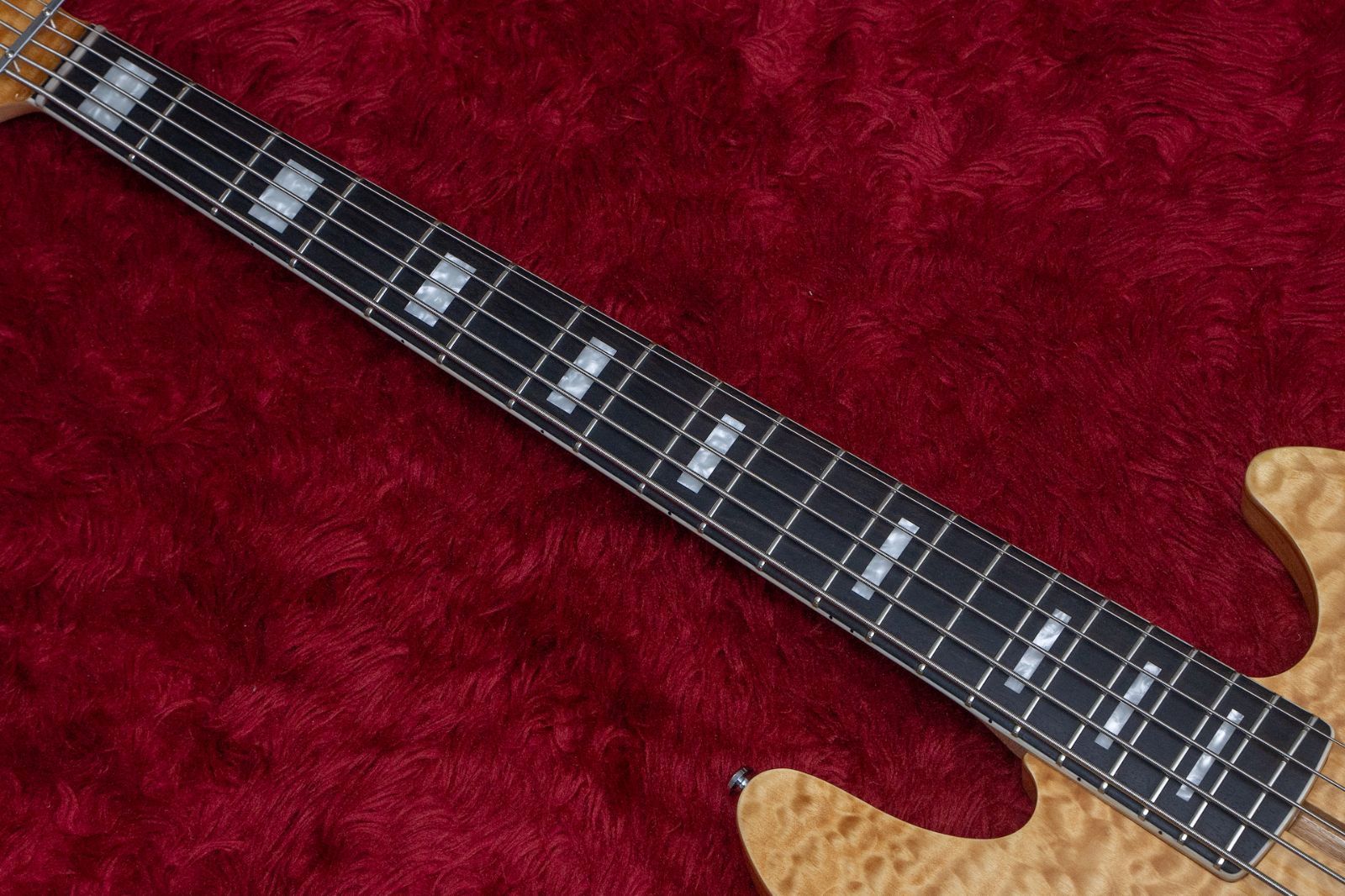 適切な価格 Legend 新品弦交換済 レジェンド エレキ ジャズタイプ 築き上げ ベース