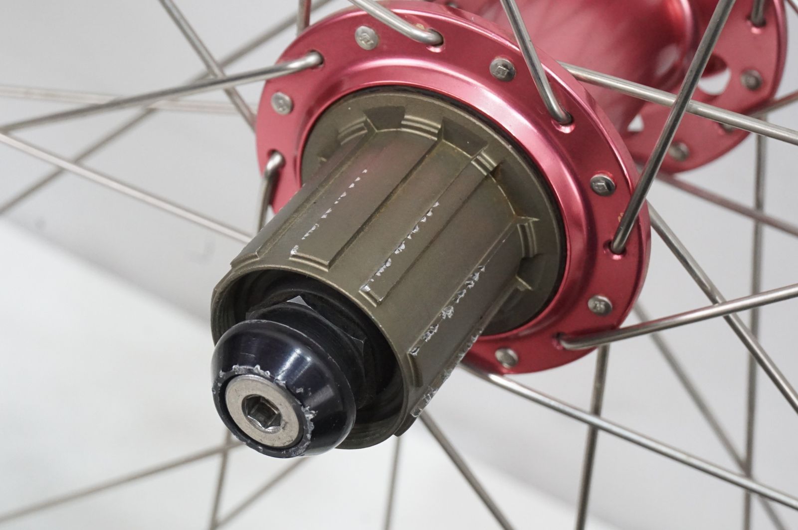 アンオーソライズド ハブ