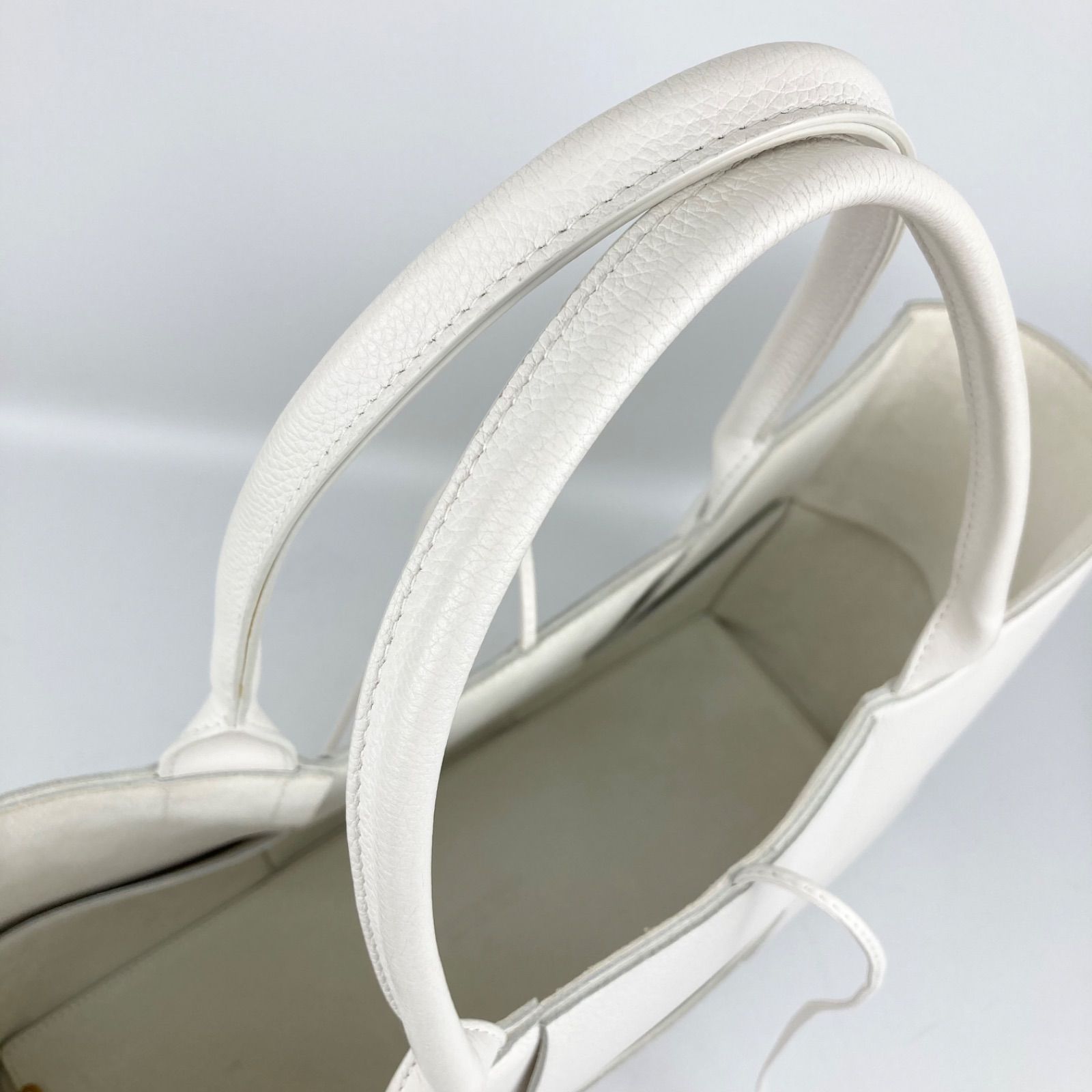 BOTTEGA VENETA ボッテガ ヴェネタ マキシイントレチャート アルコ 