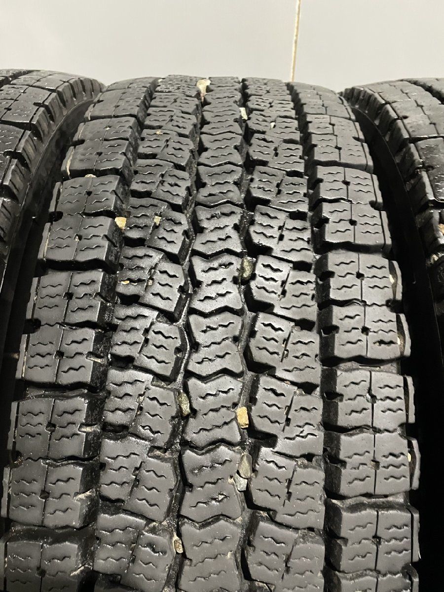 札幌発 引取OK TOYO M919 245/80R17.5 133/131J 17.5インチ トラックタイヤ スタッドレス 6本 19年製 バリ溝  増トン 地山　(TT040)