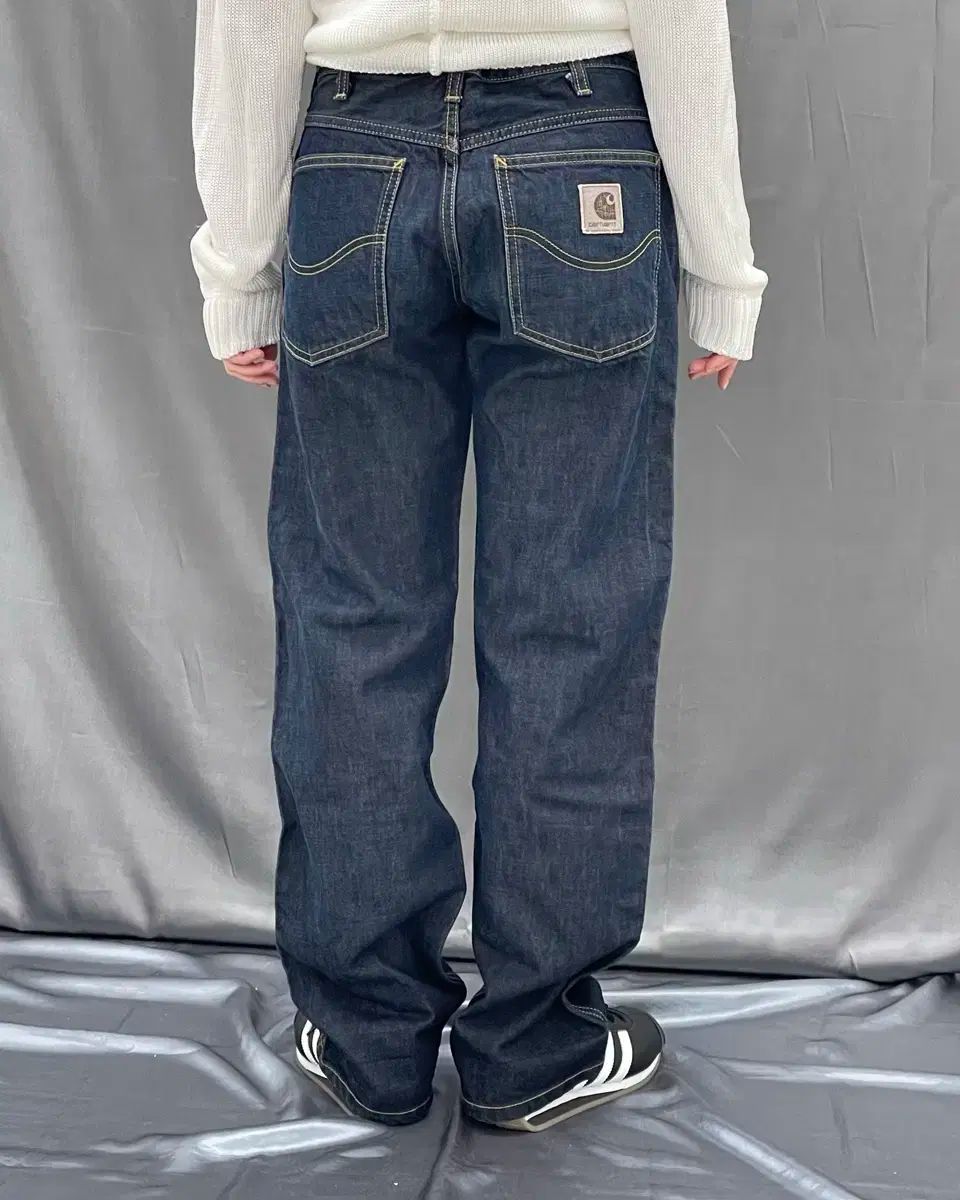 31in Carhartt カーハート ポケット ロゴ セルビッジ デニムパンツ