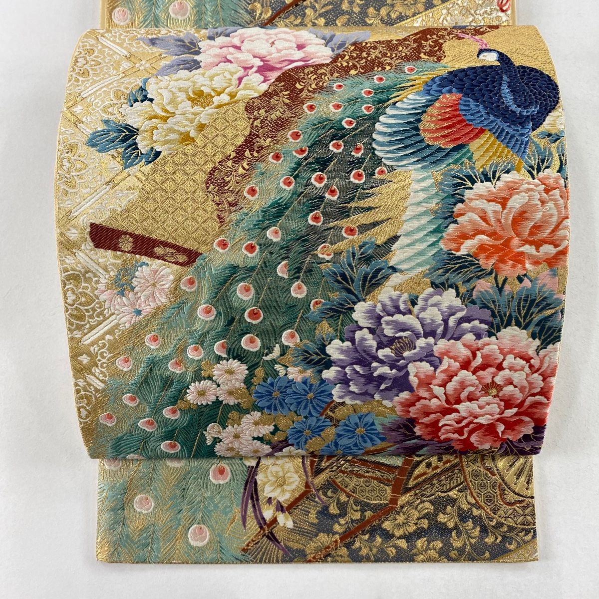 袋帯 美品 秀品 関西仕立て 孔雀 牡丹 純金箔 唐織 金色 六通