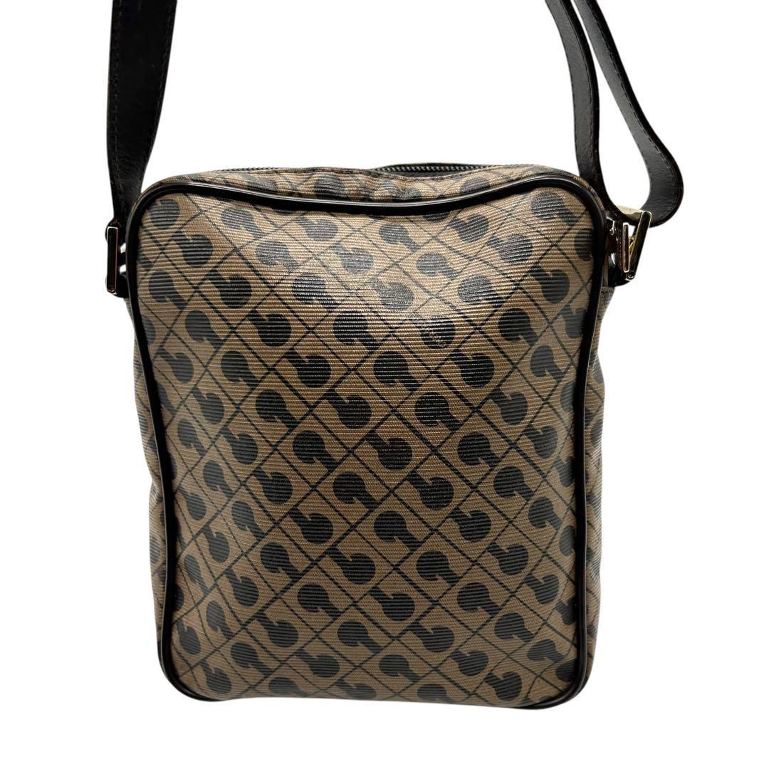 美品 766 ゲラルディーニ ショルダーバッグ 総柄 レザー PVC - メルカリ 