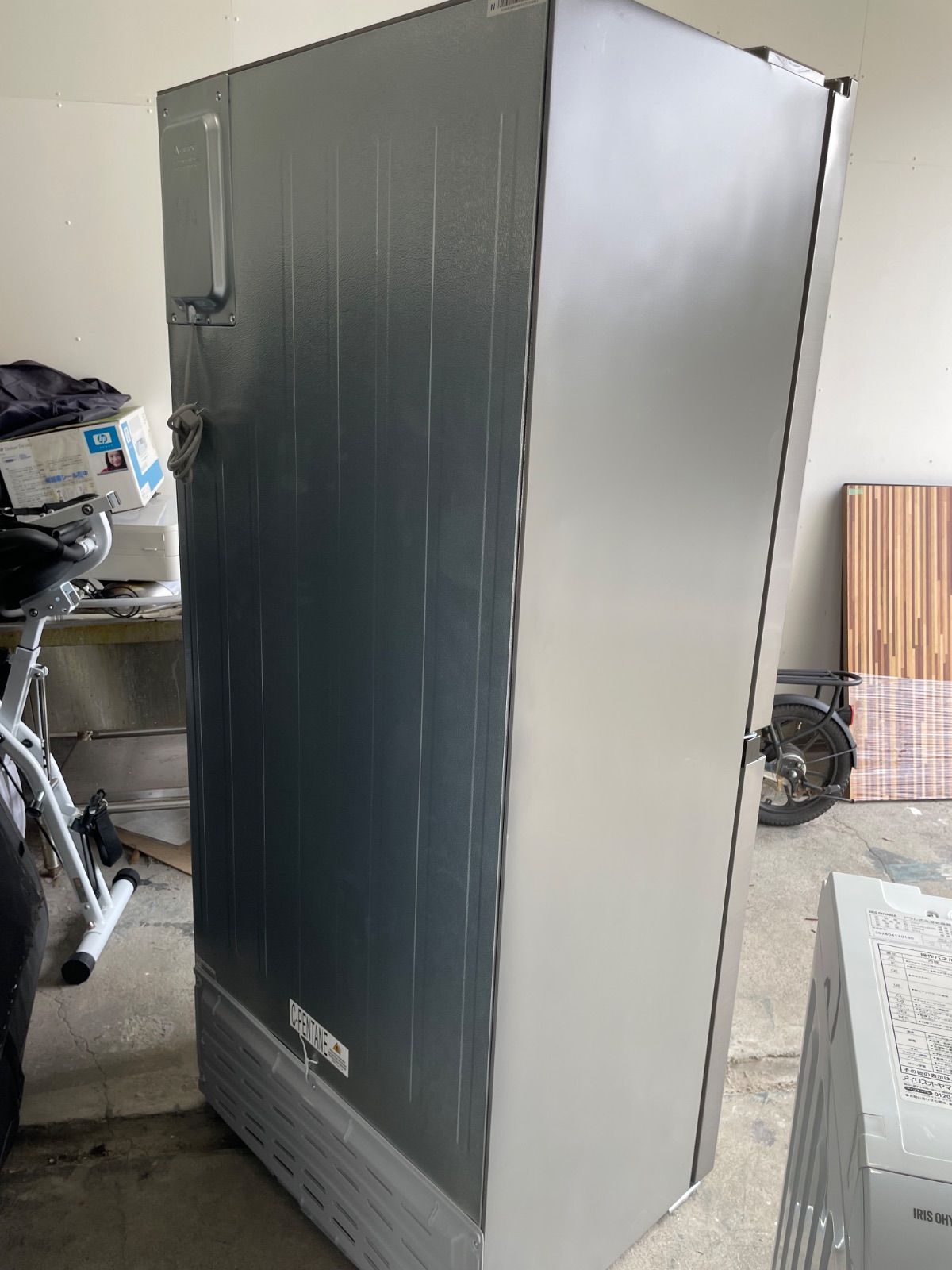 都内23区配送無料✨4ドア　冷蔵庫　マクスゼン　2024年　フレンチドア　美品 都内23区配送無料✨4ドア 冷蔵庫 マクスゼン 2024年 フレンチ