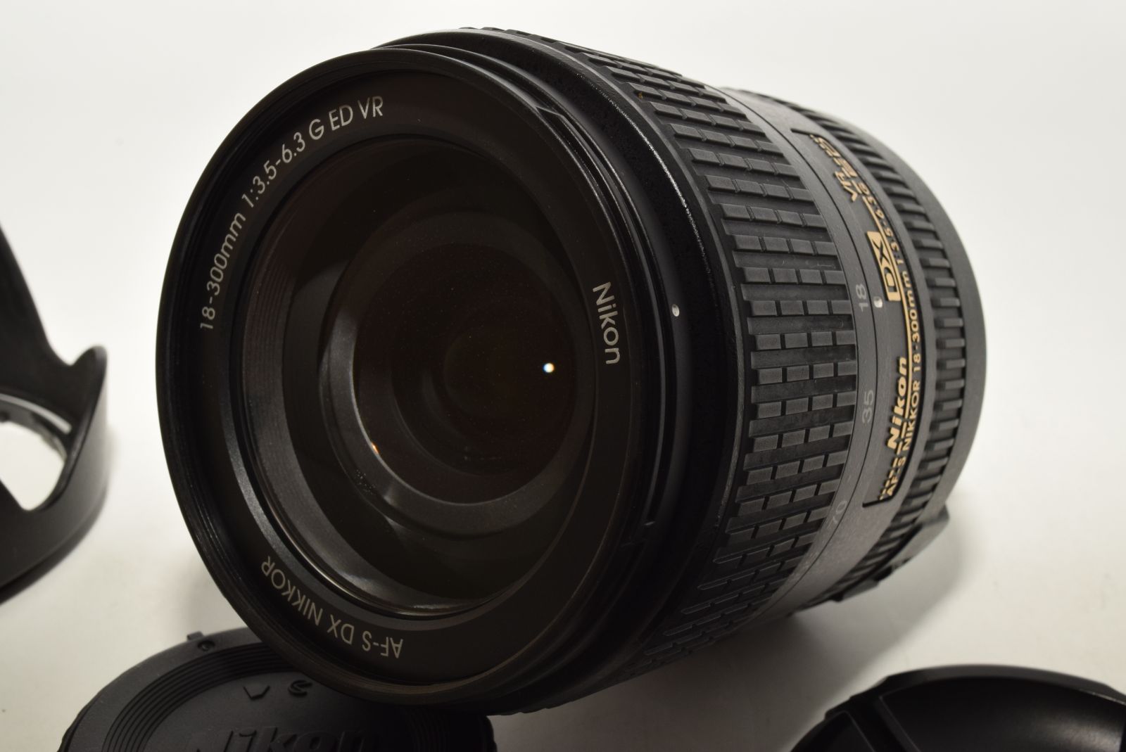 ♥ Nikon D3000 ♥撮影枚数600回以下♥初心者おすすめ♥ 一眼レフ