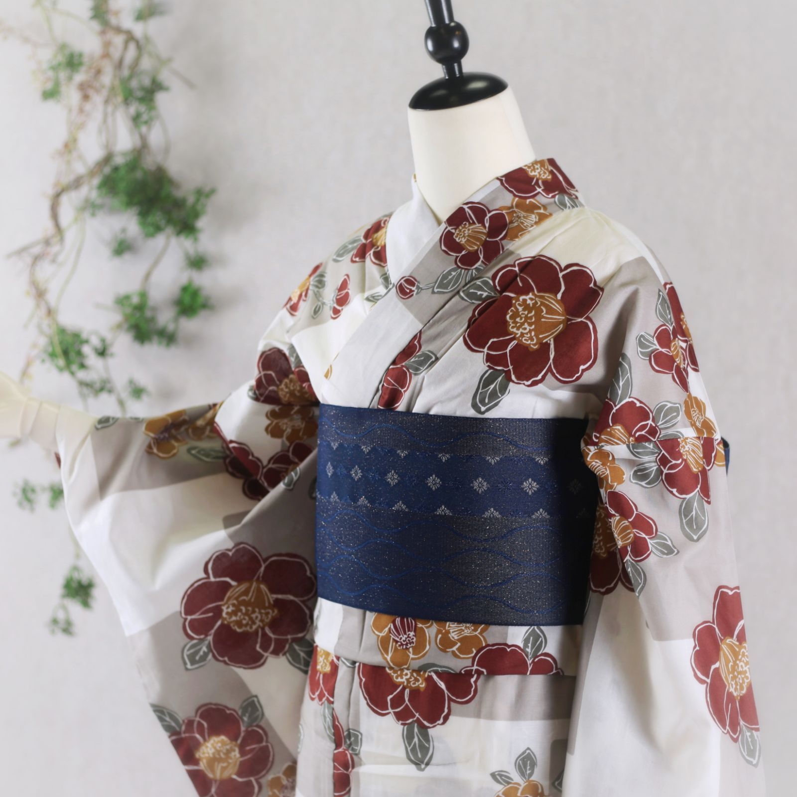 新品・未使用 浴衣 2点セット 【市松と椿×ブルー立桶】〈フリーサイズ 