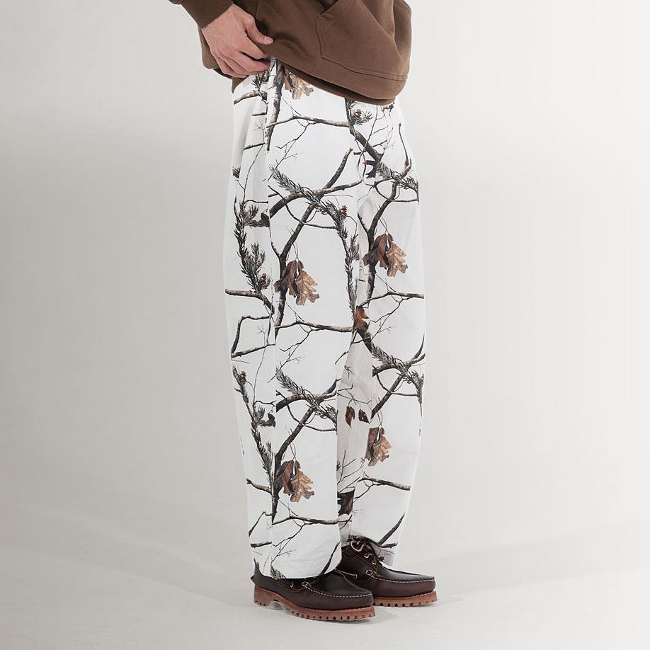 エルエフワイティー