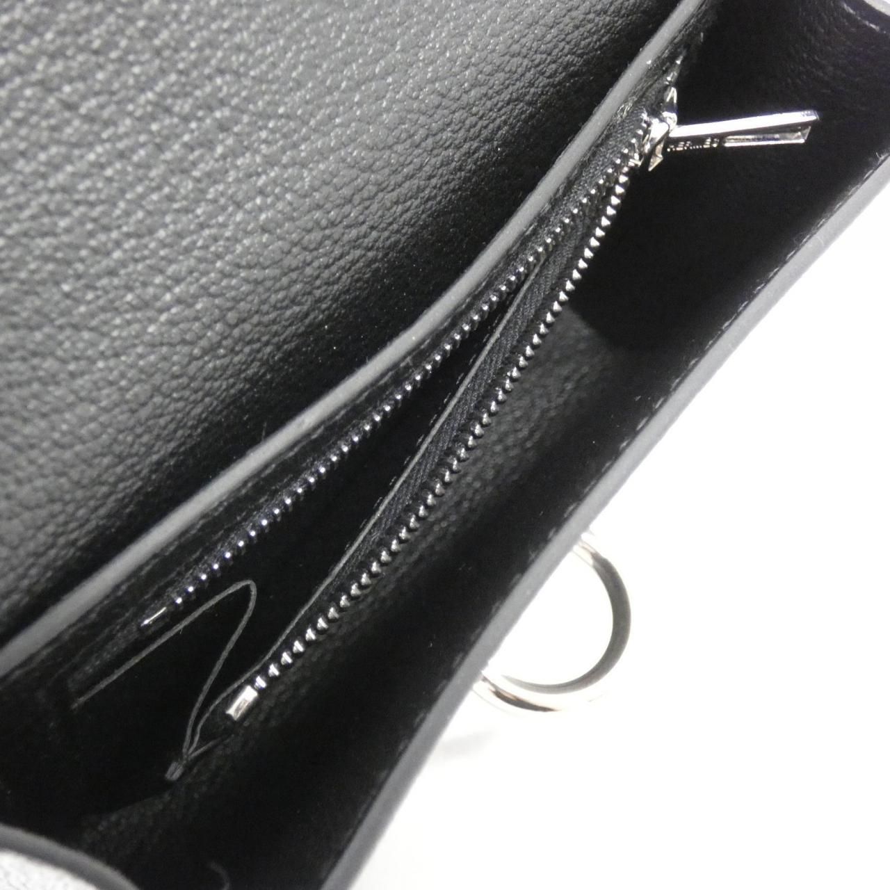 エルメス シェーヌ ダンクル コンパクト 084664CK ショルダーウォレット エルメス シェーヌ ダンクル コンパクト 084664CK ショルダー