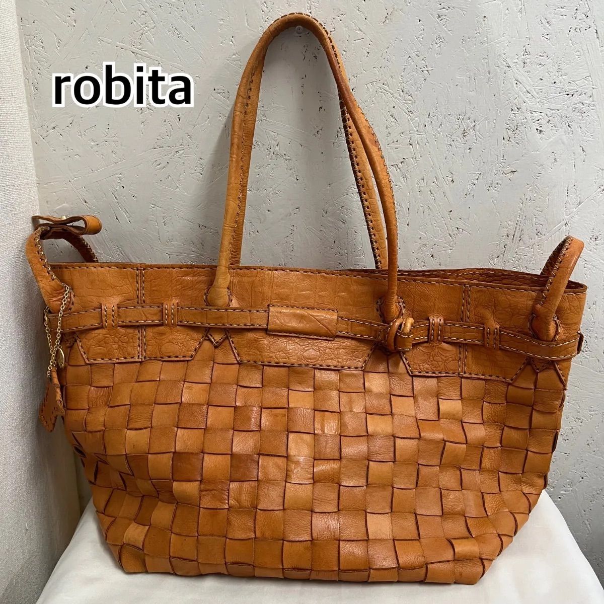 美品】 W く7 robita/ロビタ 編み込みレザートートバッグ