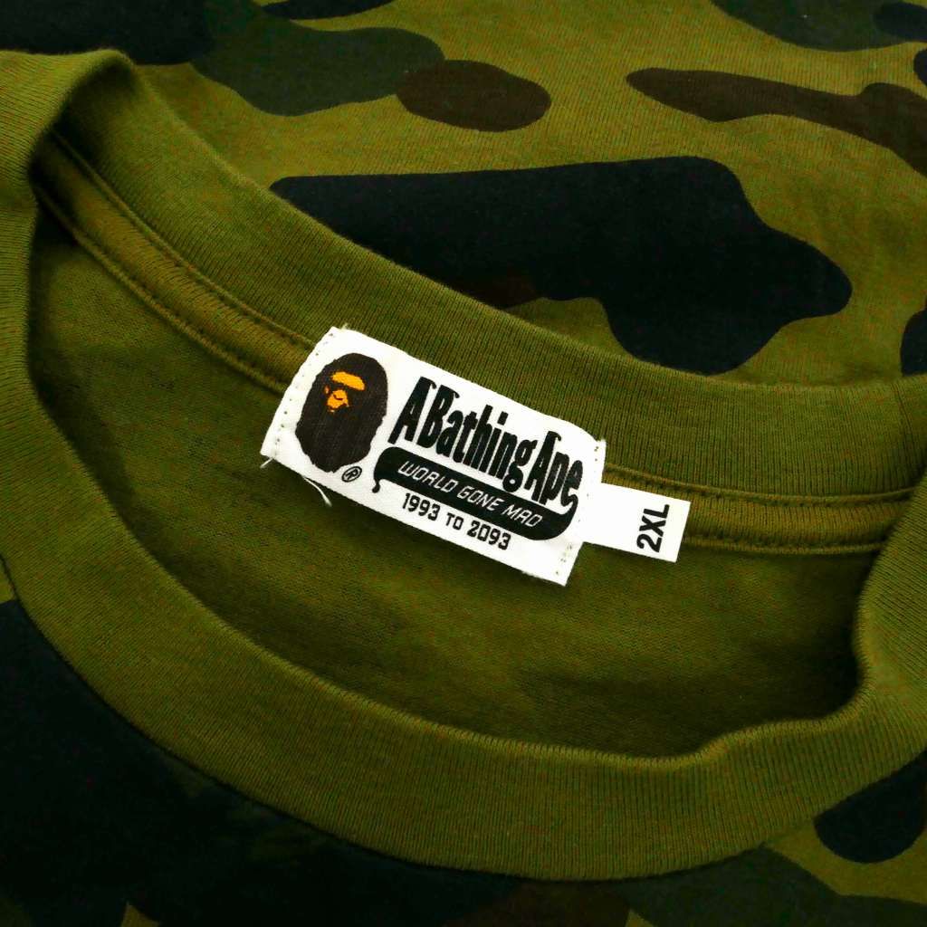 アベイシングエイプ A BATHING APE 迷彩柄 カモフラ レイヤード