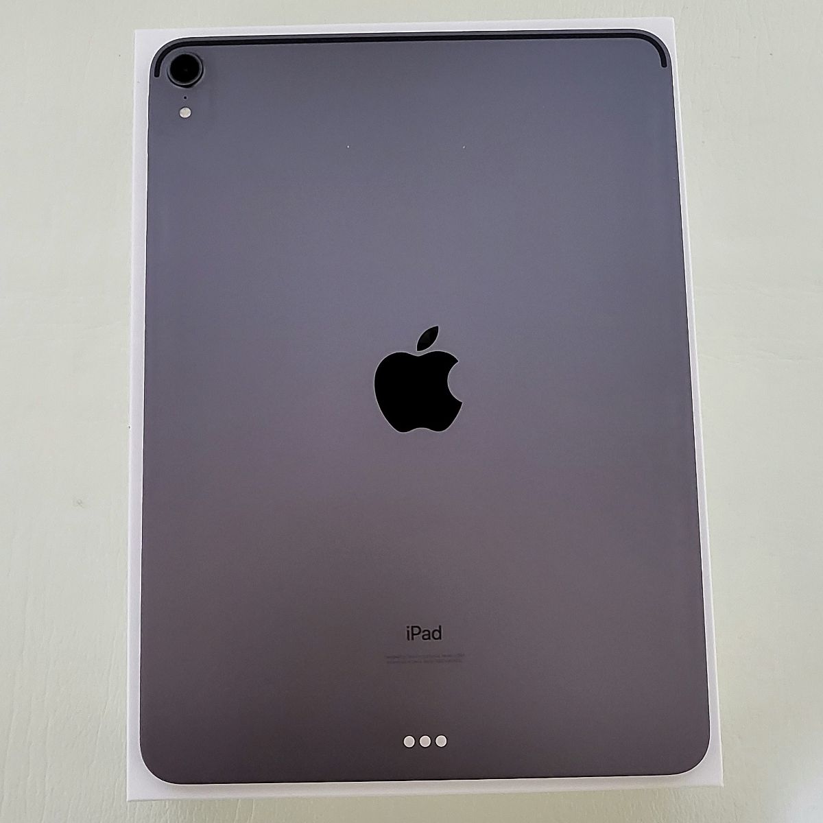 第1世代 iPad Pro 11 Wi-Fi 256GB スペースグレイ - メルカリ
