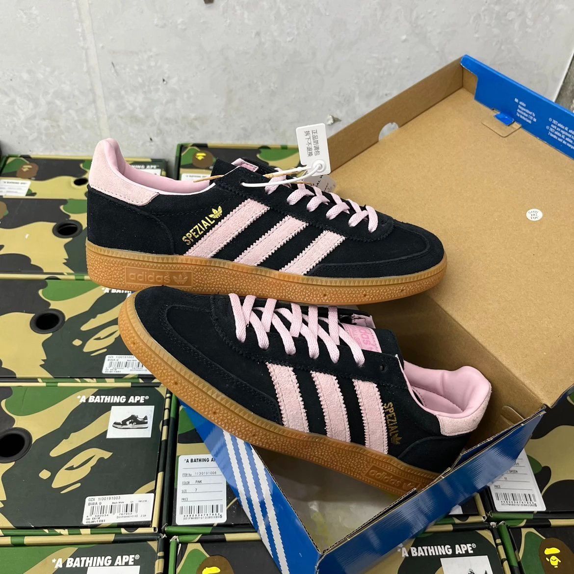 IE5897 Adidasスニーカー スペツィアル adidas originals HANDBALL SPEZIAL 男女兼用