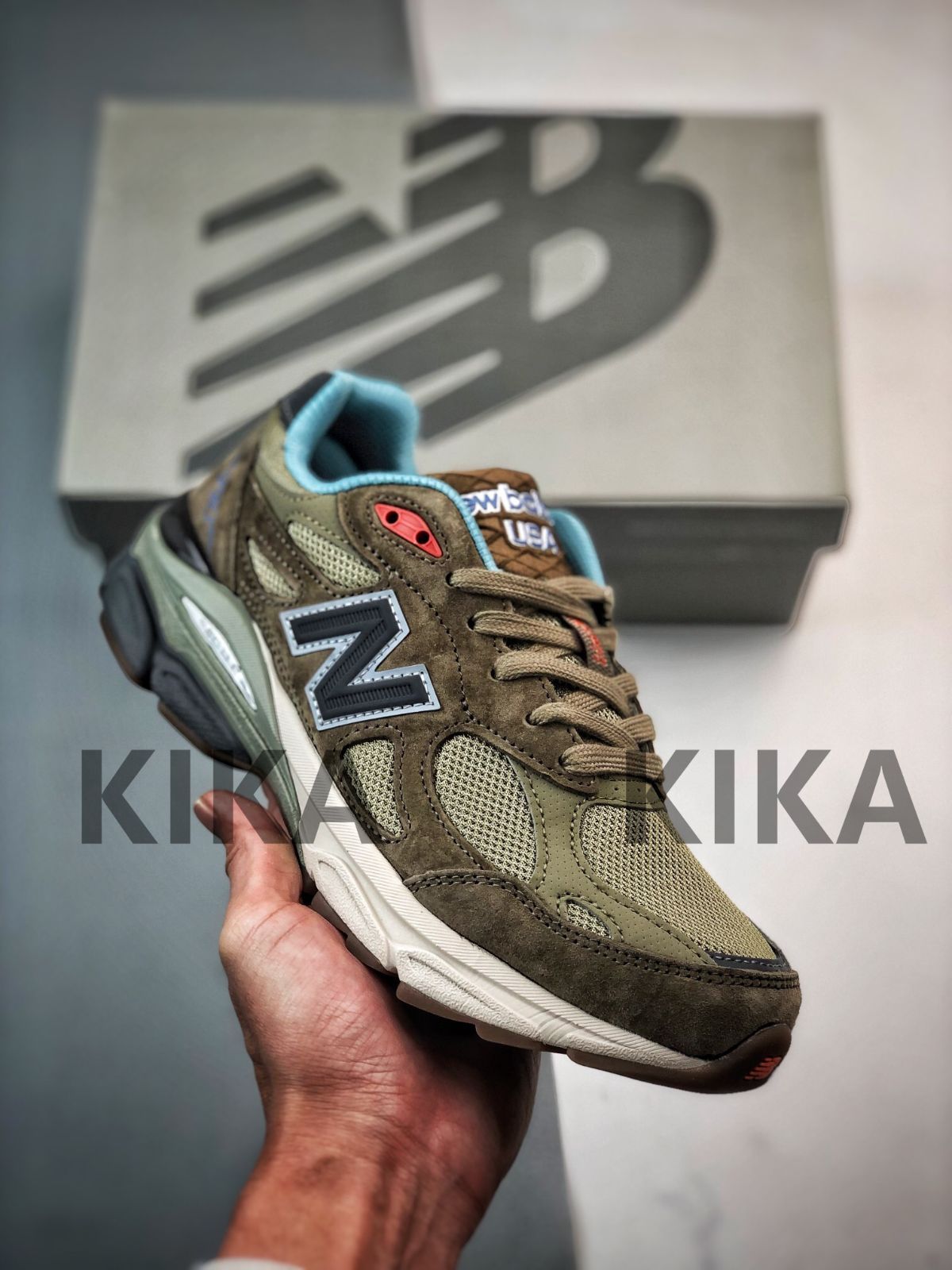 新品、Bodega x New Balance 990 V3  NEW BALANCE 靴  スニーカー