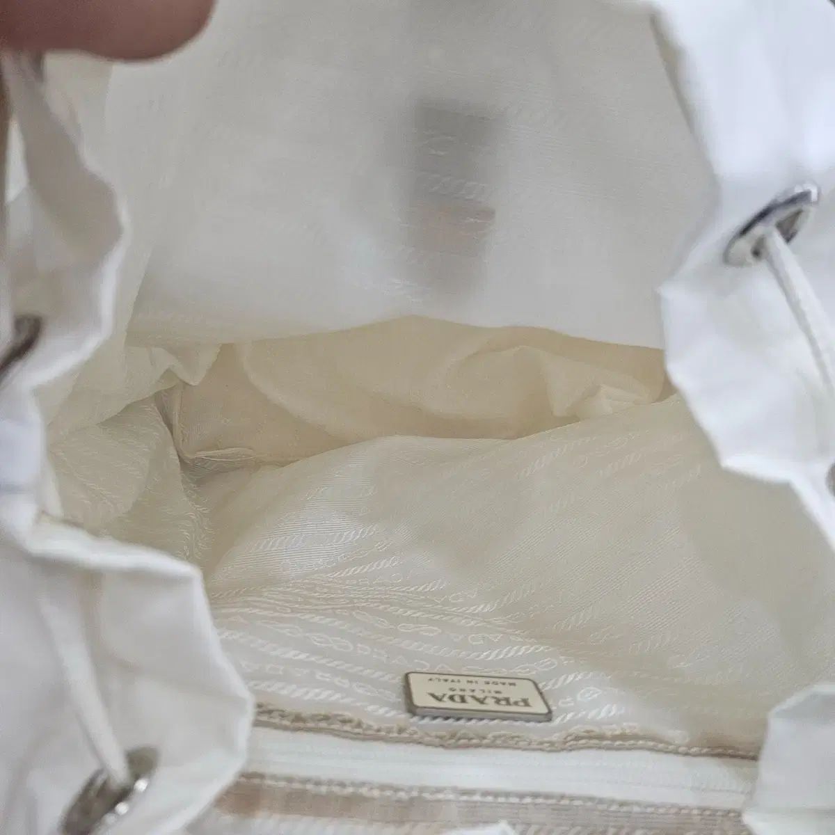 PRADA(プラダ) Re-Nylon リュック リュックサック ホワイト